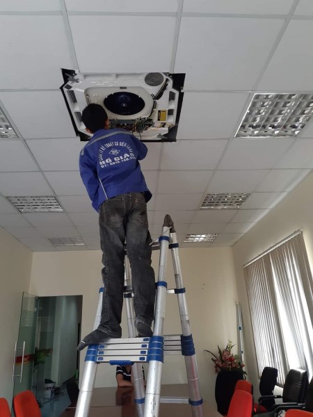 Sửa chữa máy lạnh