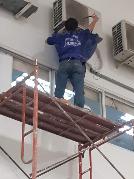 Sửa chữa máy lạnh