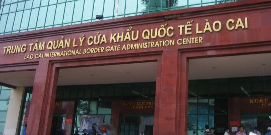 Sửa chữa hệ thống Chiller Carrier tại Cửa khẩu Quốc Tế Lào Cai