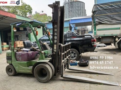 Sửa xi lanh nâng hạ, nghiêng ngả bị chảy dầu của xe nâng