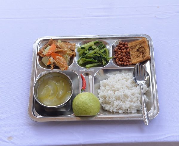 Suất ăn mẫu Phước Thành