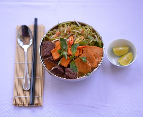 Suất ăn mẫu Phước Thành