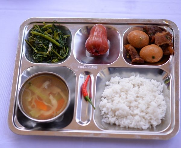 Suất ăn mẫu Phước Thành
