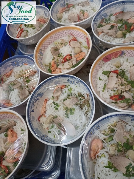 Suất ăn nấu tại chỗ