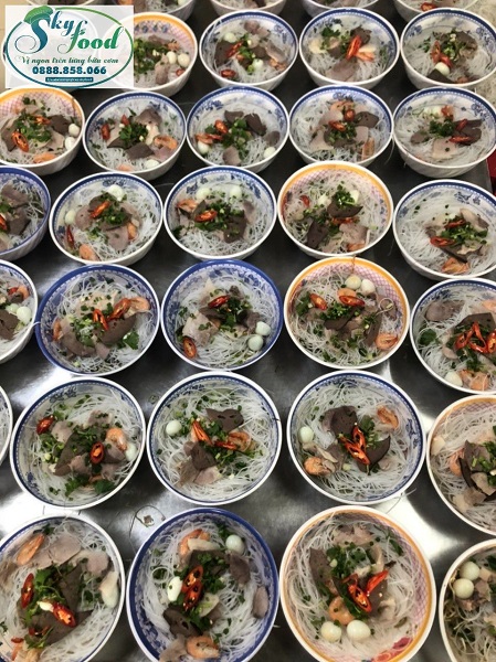 Suất ăn nấu tại chỗ
