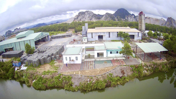 Nhà máy sản xuất