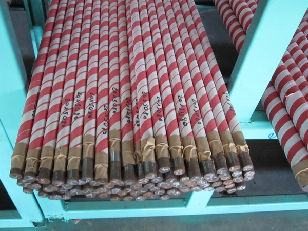 Thác nước nghệ thuật bể bơi