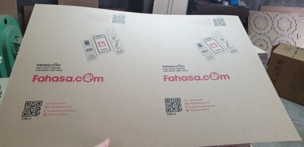Tấm bìa carton