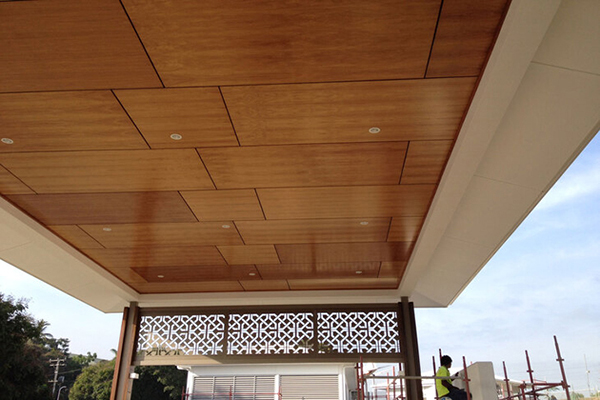 Tấm Aluminium ván gỗ ốp trần