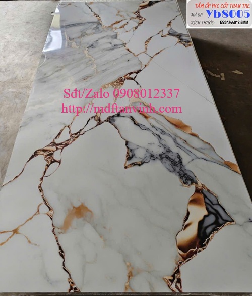 Tấm ốp PYC cốt than tre