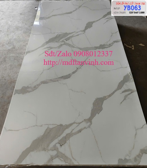 Tấm ốp PYC cốt than tre