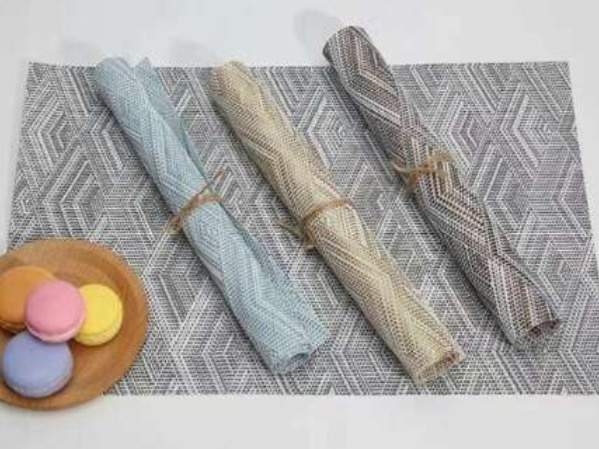 Tấm lót bàn