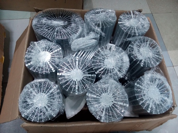 Tản nhiệt Led nhà xưởng