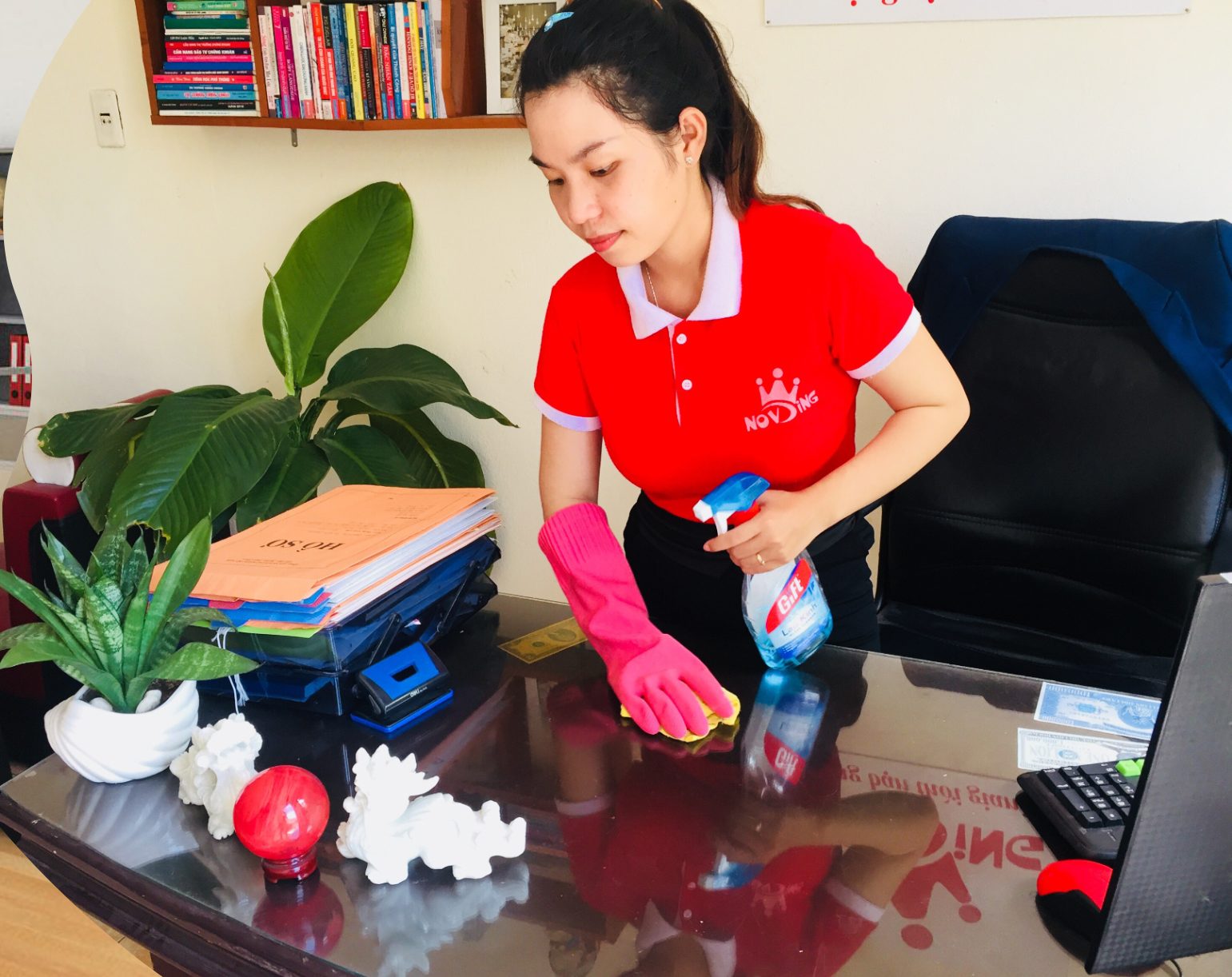 Tạp vụ văn phòng