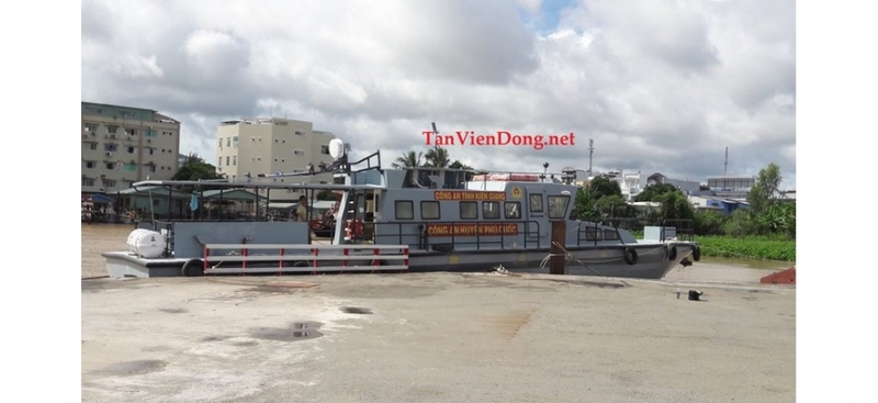 Tàu công tác TVD-ST2400