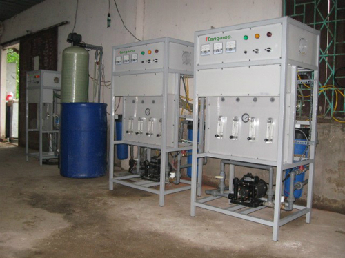 Thiết bị lọc nước gia súc, chăn nuôi