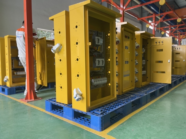Tủ bảng điện Việt Á
