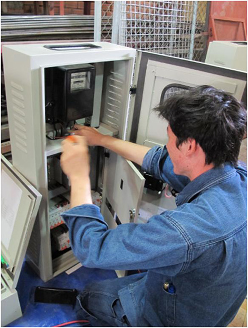 Lắp đặt tủ bảng điện