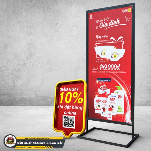 Thi công Standee khung sắt