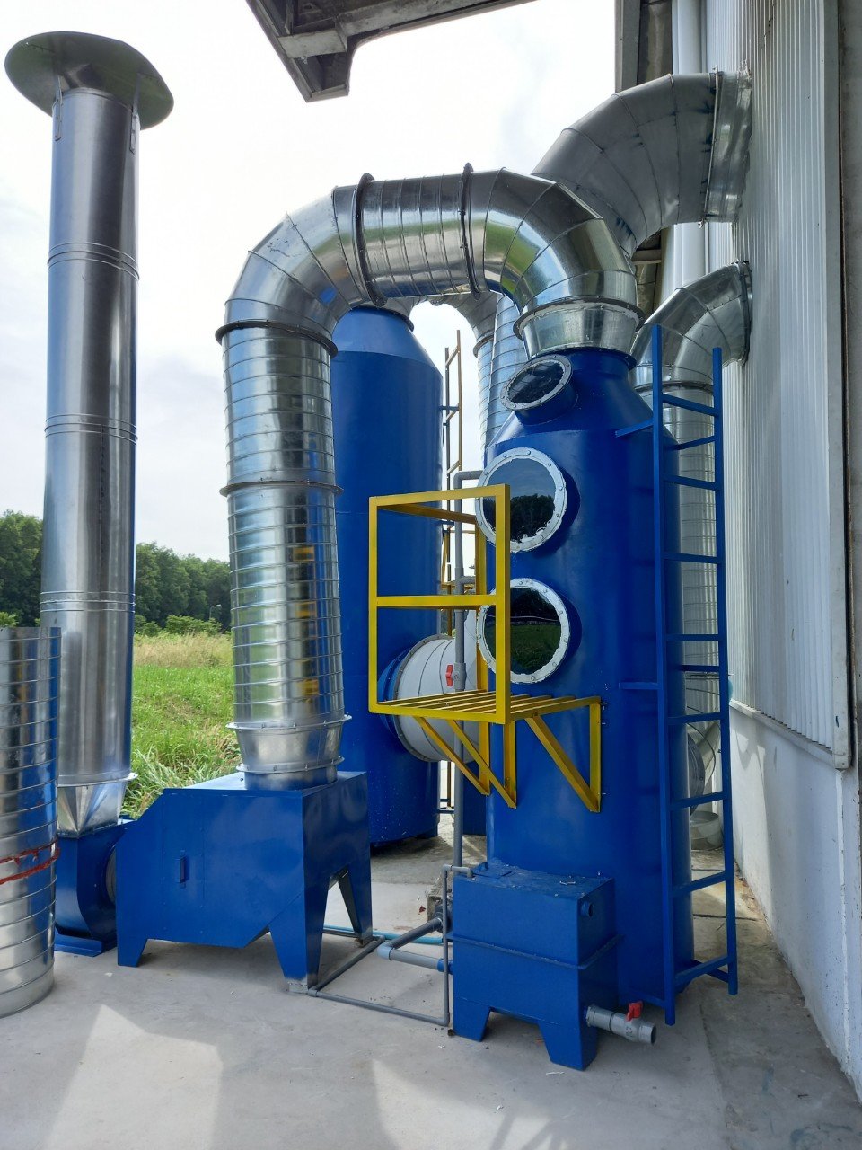 Hệ thống xử lý khí thải