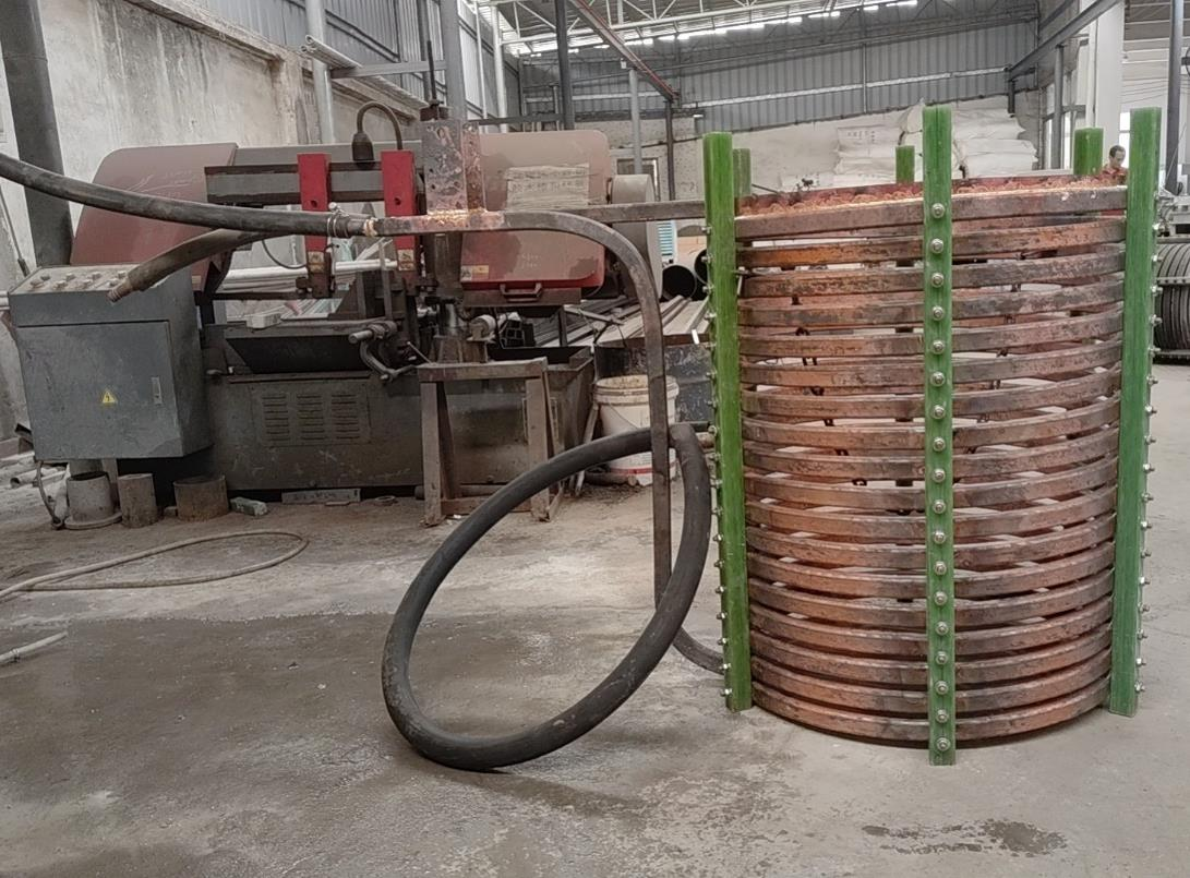 Thân lò nấu luyện