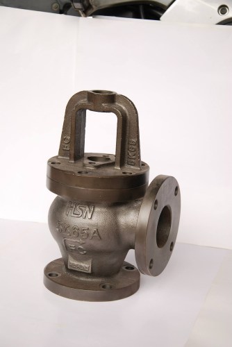 Thân van và nắp van