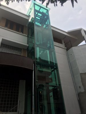Thang máy gia đình ngoài trời anh Khôi