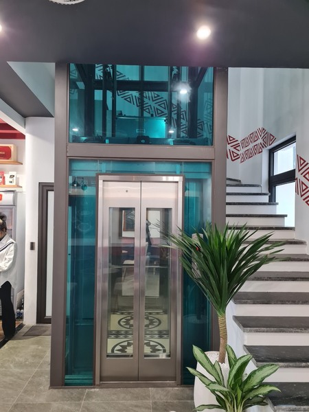 Thang máy gia đình