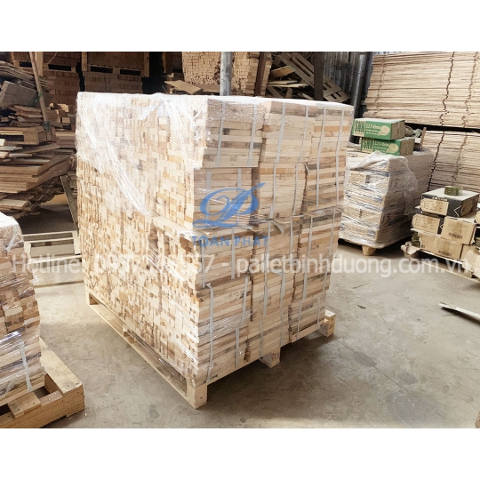 Thanh nan Pallet gỗ