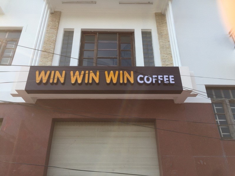 Thi công bảng hiệu quảng cáo