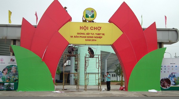 Thi công gian hàng hội chợ