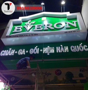 Thi công mặt dựng Alu