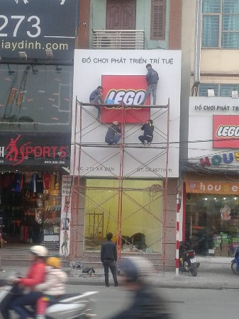 Thi công quảng cáo