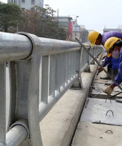 Thi công cơ khí đường bộ