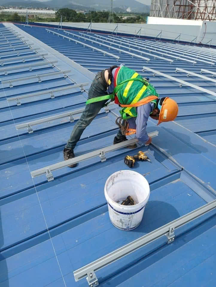 Thi công điện năng lượng mặt trời