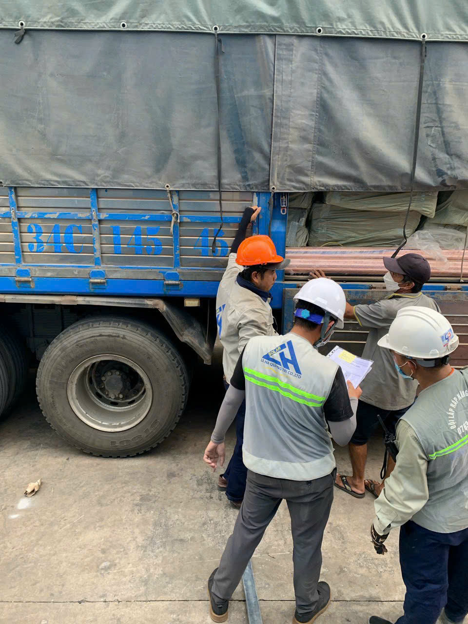 Thi công hệ thống điện