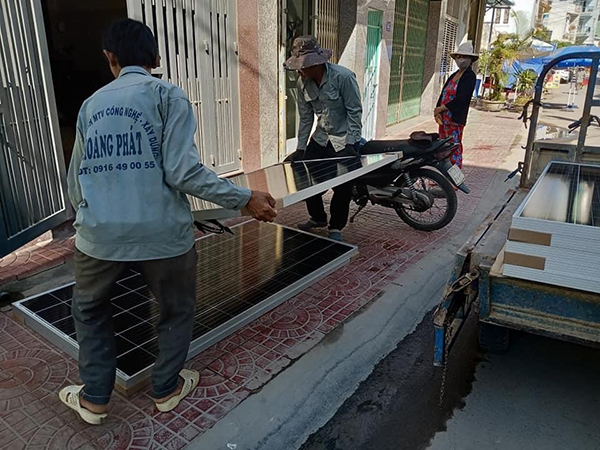 Thi công hệ thống điện năng lượng mặt trời