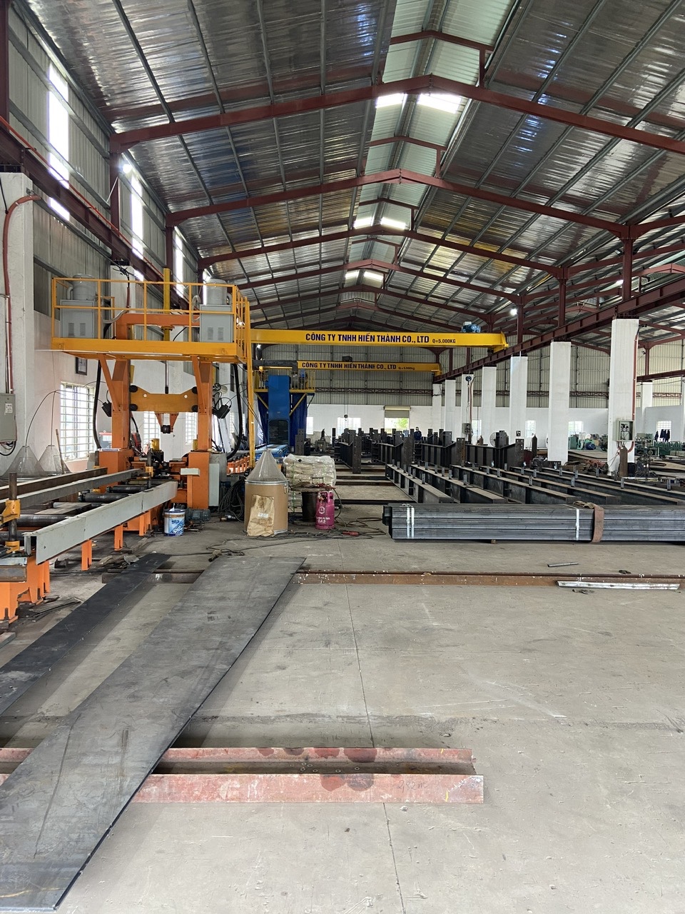 Thi công kết cấu thép, nhà tiền chế
