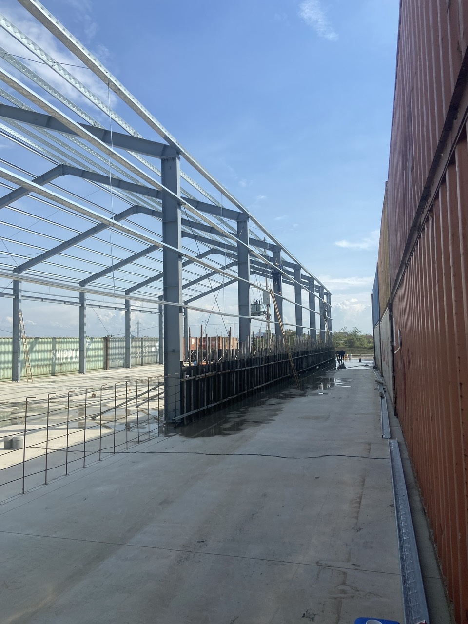 Thi công kết cấu thép, nhà tiền chế