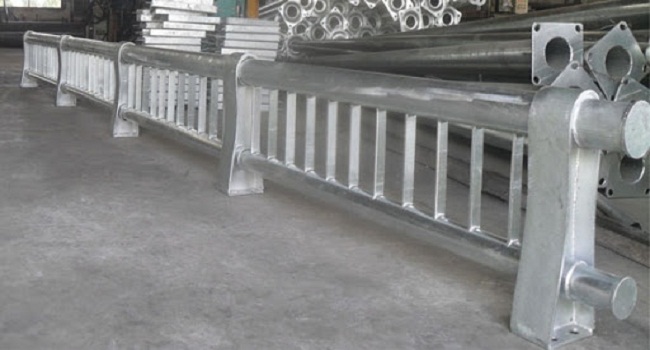 Thi công lan can cầu đường