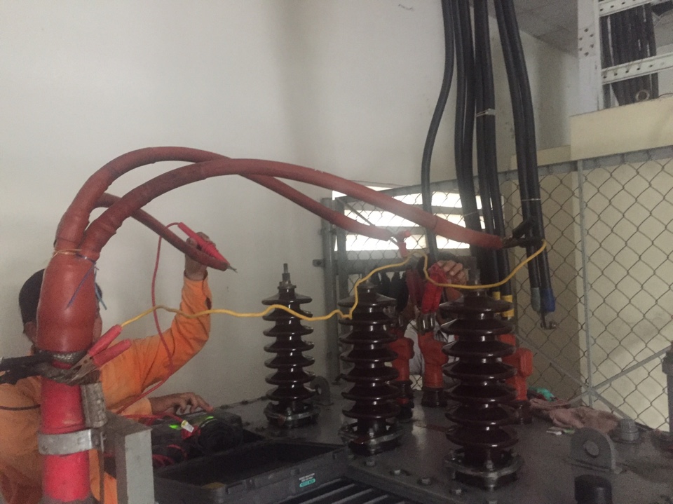 Lắp đặt trạm biến áp