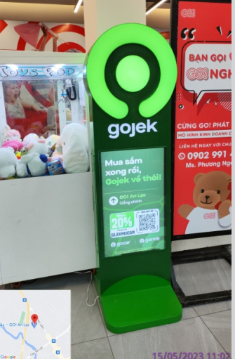 Thi công lắp đặt trụ quảng cáo Gojek