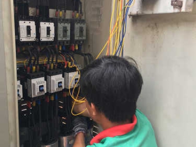 Thi công lắ đặt tủ bù hạ thế