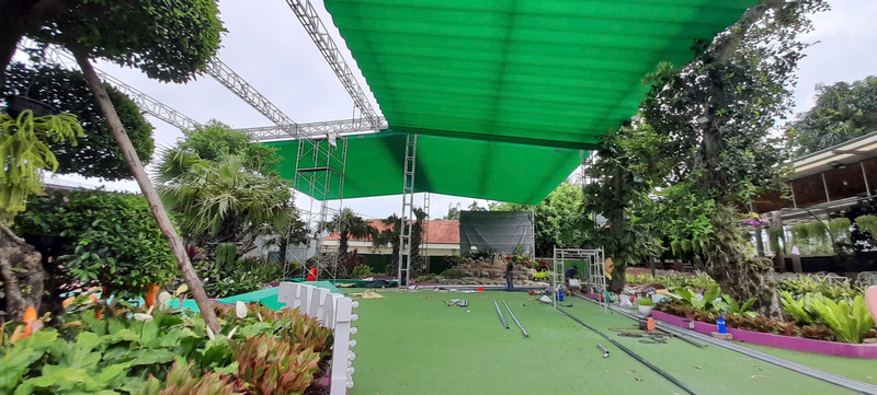 Thi công lắp đặt mái che Huy Hoàng