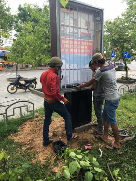 Thi công pano quảng cáo