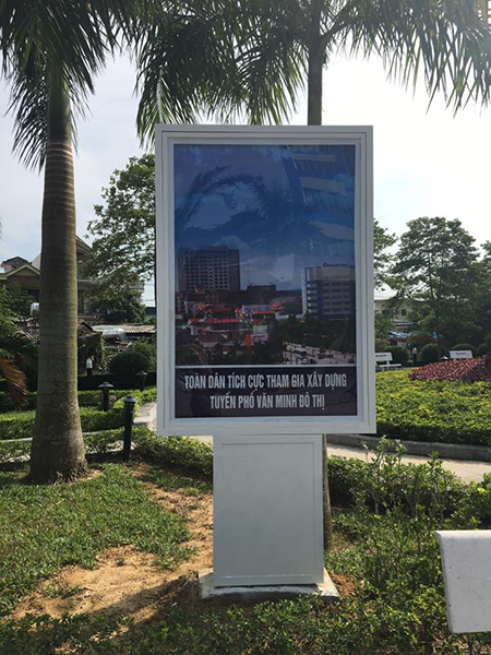 Thi công pano quảng cáo