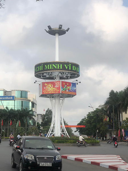 Thi công trang trí đèn Led