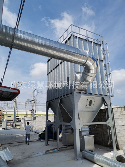 Thiết bị hút bụi công nghiệp