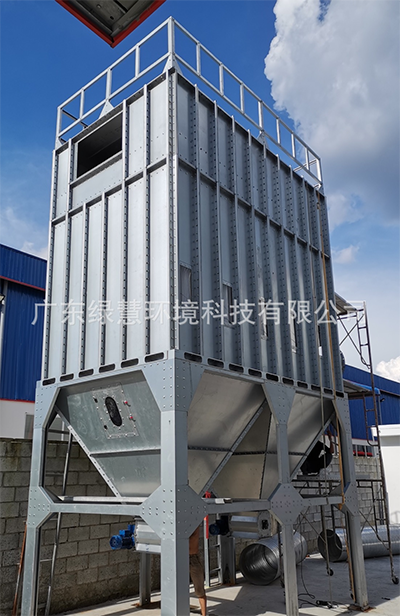 Thiết bị hút bụi công nghiệp