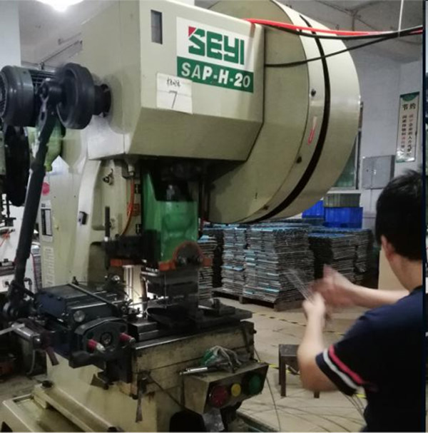 Thiết bị sản xuất
